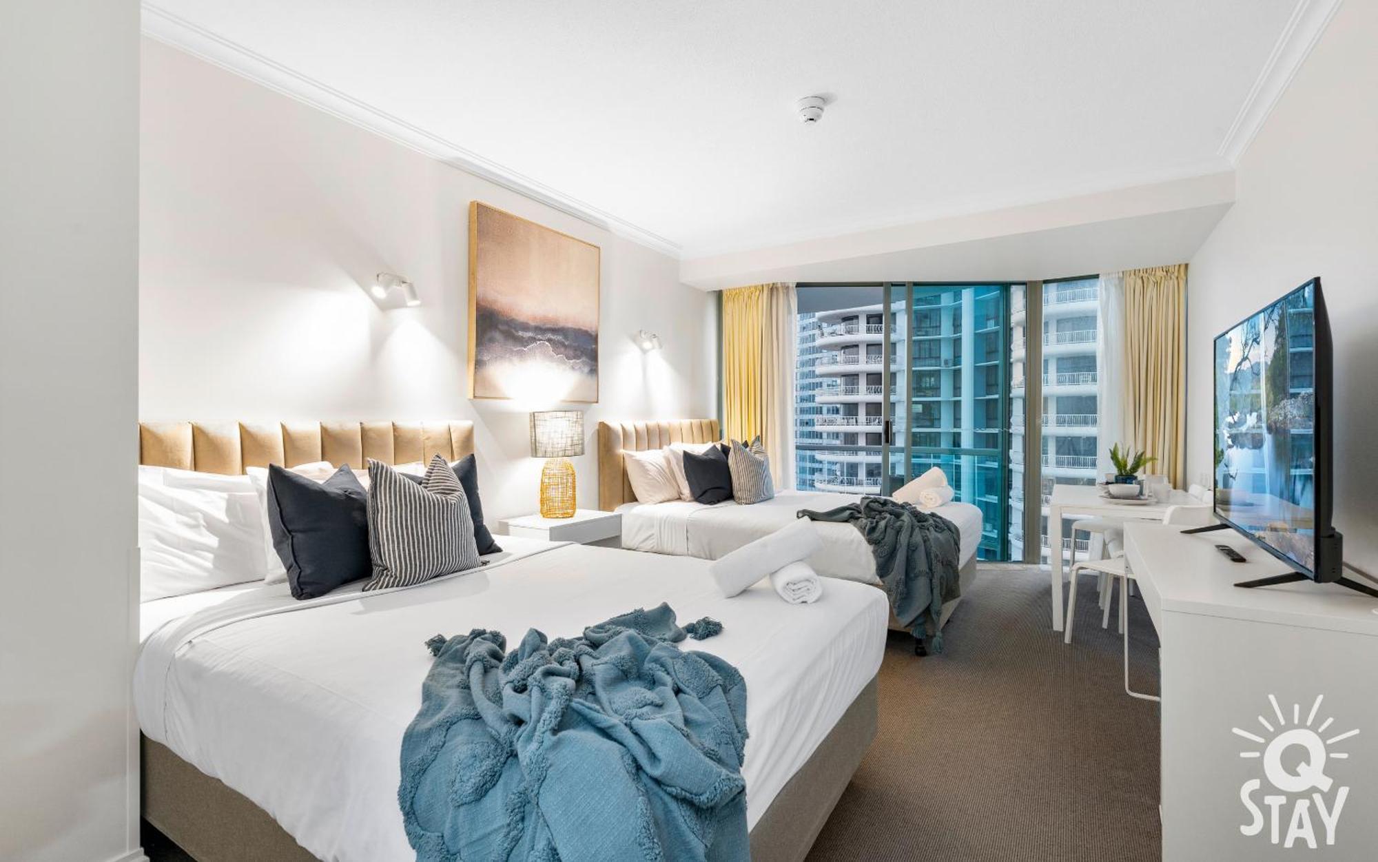 Legends Surfers Paradise Mid Week Madness Deal - Q Stay Gold Coast Buitenkant foto