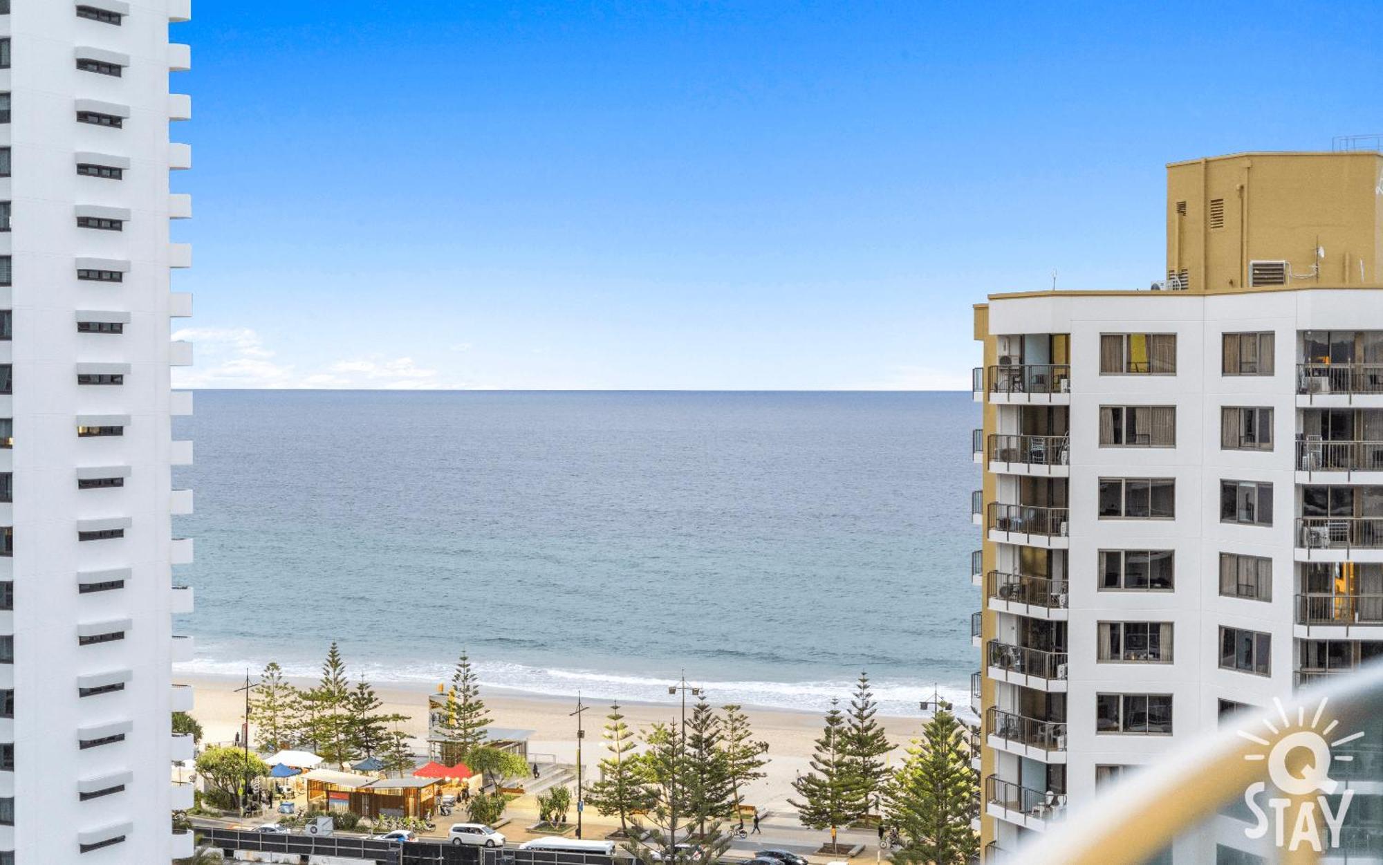 Legends Surfers Paradise Mid Week Madness Deal - Q Stay Gold Coast Buitenkant foto