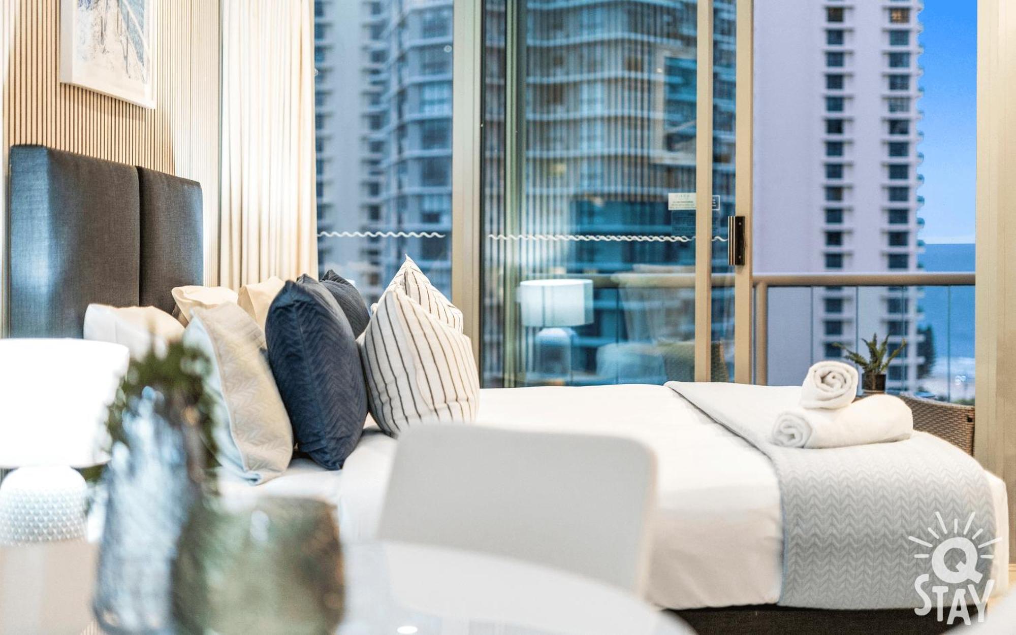 Legends Surfers Paradise Mid Week Madness Deal - Q Stay Gold Coast Buitenkant foto