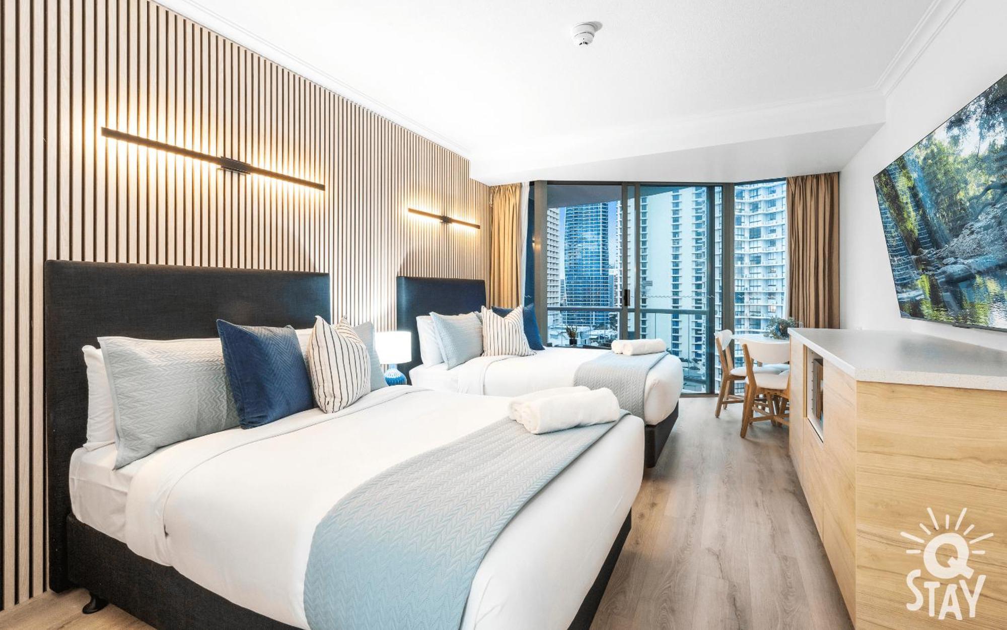 Legends Surfers Paradise Mid Week Madness Deal - Q Stay Gold Coast Buitenkant foto
